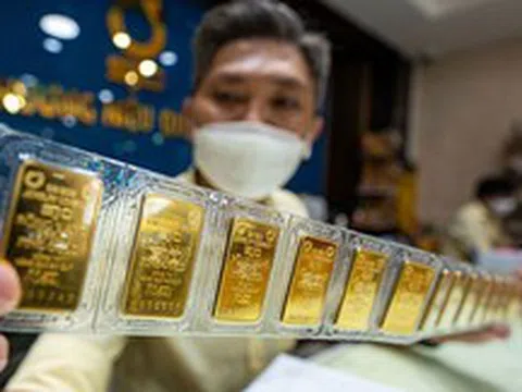 Vừa mở cửa, giá vàng đã tăng vượt 106 triệu đồng/lượng