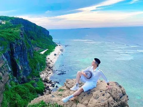 Năm tour biển đảo dưới 8 triệu đồng cho dịp 30/4