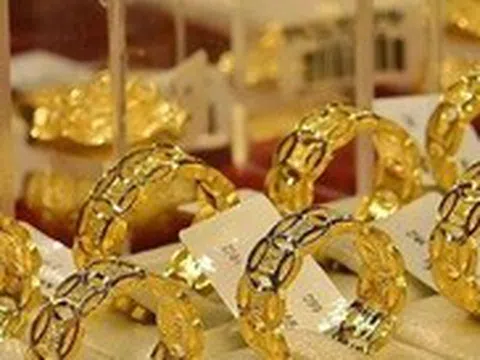 Chiều 16/4, giá vàng trong nước lại vọt lên sát mốc 115 triệu đồng/lượng