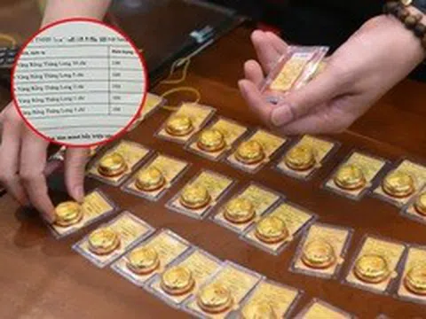 Có 53 chỉ vàng đem bán nhưng người phụ nữ ở Hà Nội khóc ròng vì một lý do