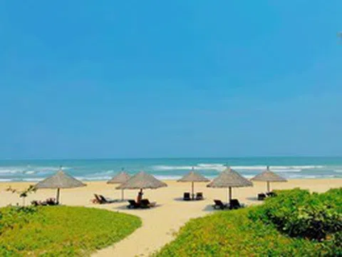 Có 1 điểm đến "hot hit" đang khiến du khách Việt ùn ùn săn vé dịp 30/4, nhìn 9 địa điểm xếp sau mà hiểu ngay lý do của vị trí số 5