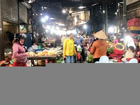 Ngôi chợ lớn nhất tỉnh Bình Phước, lúc nào cũng sầm uất nhờ vị trí đặc biệt