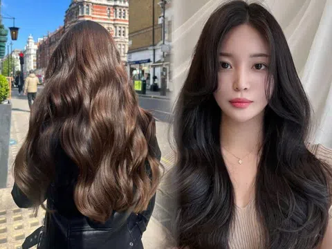 Kiểu gội đầu lạ được các chuyên gia da liễu đề cử cho mùa hè, giúp tóc đẹp óng ả như gội ở tiệm