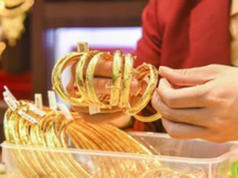 Giá vàng hôm nay 2/5: Tiếp tục giao dịch ở dưới ngưỡng 3.300 USD/ounce