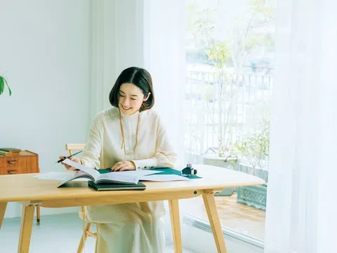 Nếu thấy 4 dấu hiệu này, phụ nữ trung niên hãy sẵn sàng đón tài vận lớn