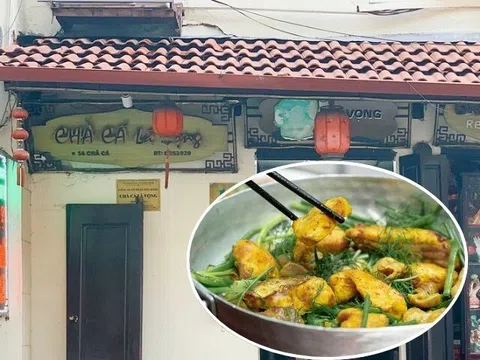 Giữa lòng phố cổ có quán ăn tồn tại 130 năm vẫn đông nghịt khách, được báo Tây ca ngợi "nhất định phải thử" khi tới Hà...