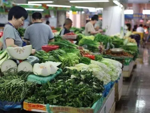 Tiểu thương tiết lộ 6 khung giờ đi chợ mua đồ rẻ mà vẫn tươi ngon