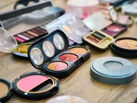 Nhà càng nhiều đồ càng nghèo: 7 món nên bỏ ngay vì chắn lối khí, chặn luôn đường tiền bạc vào nhà