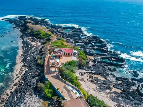 Một đảo miền Trung Việt Nam được vinh danh ngay đầu năm 2026, báo Thái nhận xét: "Đẹp như phim điện ảnh!"