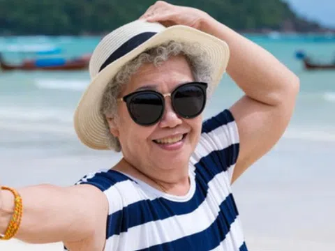 Về già không đợi con cháu báo hiếu, tôi chi 15 triệu đồng/tháng làm 1 việc, nào ngờ sống viên mãn nhất làng