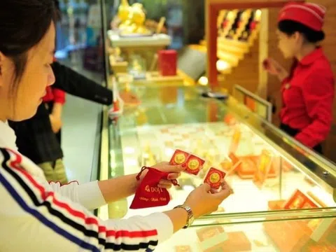 Người mua vàng chú ý: Thủ đoạn lừa đảo cực tinh vi, đã có người mất sạch tiền tiết kiệm