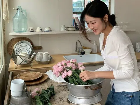 Lương 8 triệu/tháng nhưng nợ 500 triệu: Khi "cái nghèo được trau chuốt" âm thầm rút cạn tài chính của phụ nữ