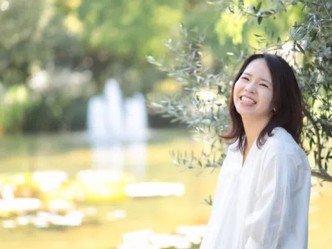 Phụ nữ trung niên: Có tiền nhưng không dám hưởng và 3 cách dùng tiền không hối tiếc