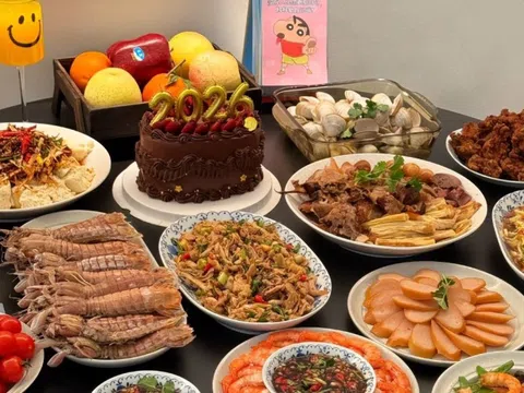 Càng gần Tết càng dễ “ném tiền qua cửa sổ”: 5 khoản chi nhiều nhà hối hận sau mùng 3