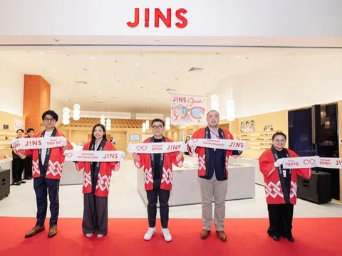 JINS mở thêm hai cửa hàng mới tại AEON Mall