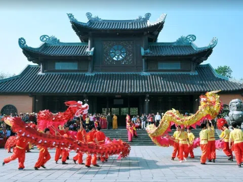 Khám phá những lễ hội nổi tiếng ở miền Bắc khi xuân về