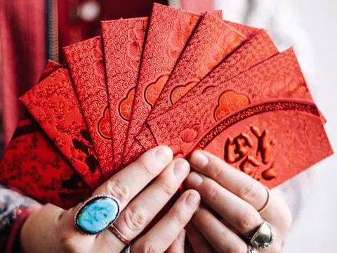 Mùng 2 đi chúc Tết dày lịch: Chuẩn bị phong bao thế nào để không rối và không quá tay?
