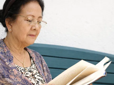 Có nên nói cho con biết hết tiền tiết kiệm? Chia sẻ thẳng thắn của người 71 tuổi khiến nhiều gia đình phải suy nghĩ