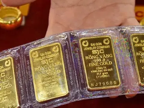 Sáng 9/3: Giá vàng SJC, vàng nhẫn trơn rớt mạnh, người mua ở đỉnh chịu lỗ gần 12 triệu đồng/lượng