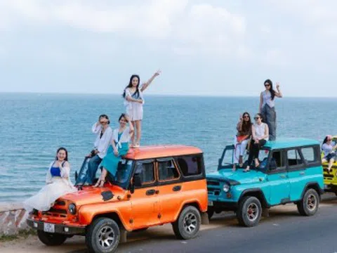 Khách Hà Nội kể trải nghiệm "thót tim" ở Mũi Né, mê tít món đặc sản thơm ngon