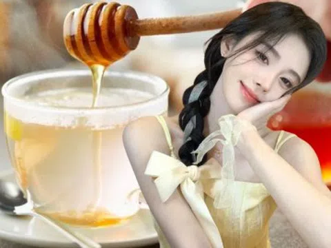 "Mỹ nữ 4000 năm có một" da trắng bóc, dáng thon nuột nhờ học bí quyết từ mẹ và tránh ăn 2 loại quả mùa hè