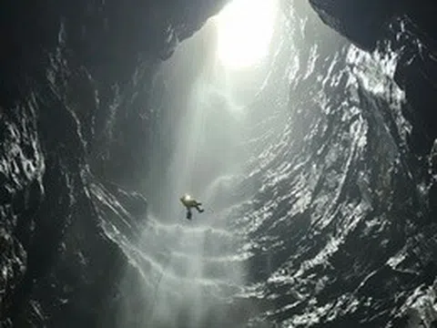 Vẻ đẹp hoang sơ của các hang động bí ẩn vừa được phát hiện ở Phong Nha-Kẻ Bàng