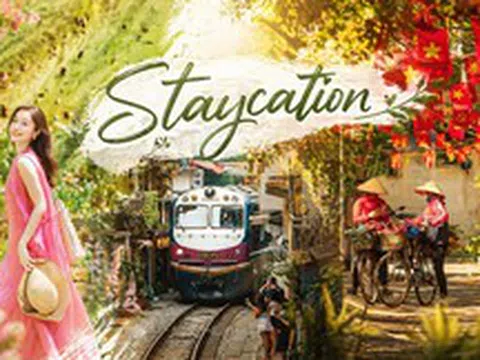 Khi tôi quyết định không đi đâu cả dịp 30/4: Tài khoản "còn nguyên", người không mệt và lần đầu thấy thành phố mình đang sống đẹp đến vậy
