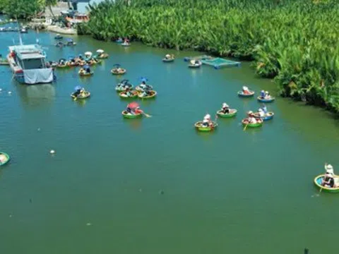 Một điểm đến ở Việt Nam khiến du khách Canada ở tới 12 đêm để tận hưởng
