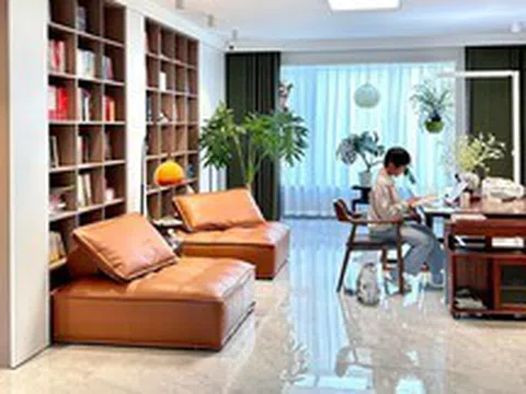 Không còn chuộng phòng khách kiểu cũ, phòng khách của người bạn này khiến nhiều người muốn “đập đi làm lại” vì quá tiện và đáng sống