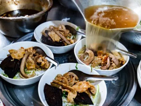 Thử thách 24 giờ ăn gì ở Bắc Ninh? Gợi ý lịch trình food tour toàn món ngon đặc sản, no nê quên lối về