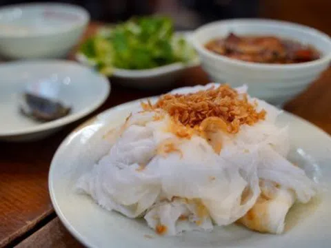 3 quán bánh cuốn gia truyền Hà Nội được Michelin khen ngợi có gì khác nhau?