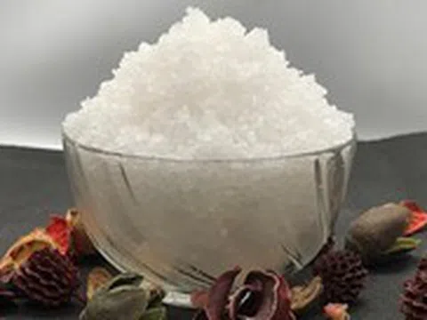 5 lý do vì sao nên đặt 1 bát muối trong góc nhà