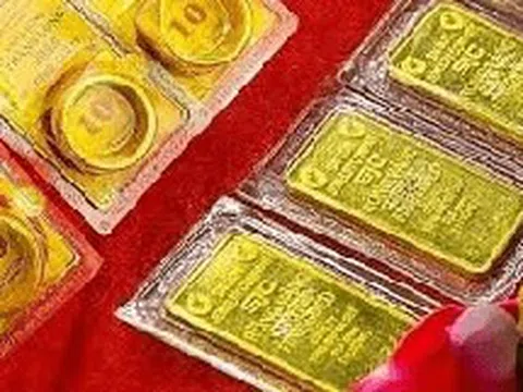 Vì sao nhiều người mua vàng bị lỗ nặng vẫn chưa muốn bán?