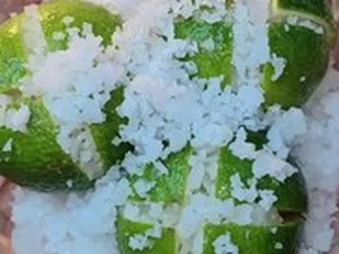 Không phải mê tín: Nhiều nhà luôn đặt 1 bát chanh muối ở góc phòng, hóa ra có công dụng thật sự