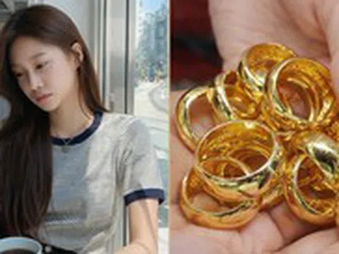 Vì sao mọi người đem vàng đi bán?