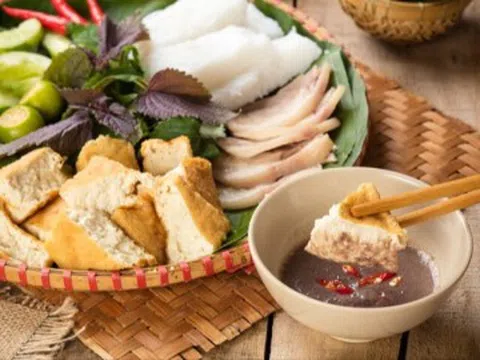 Đi tìm quán bún đậu mắm tôm chuẩn vị Hà Nội: Mách bạn 6 địa chỉ khách ra vào tấp nập, đảm bảo ăn là "ghiền"
