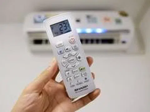 Lời khuyên cho những gia đình có thói quen tắt điều hòa bằng remote