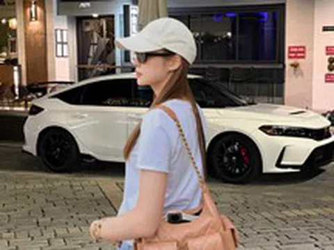 Cặp vợ chồng mua ô tô cũ 156,5 triệu: Nuôi xe tốn gấp 3 lần đi taxi