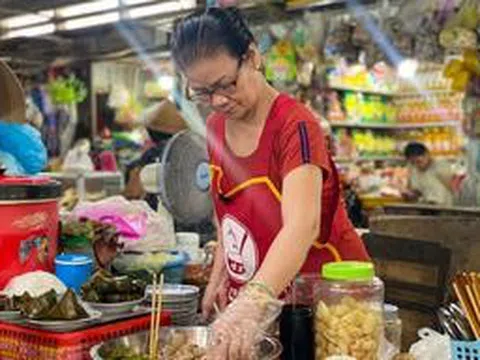 Những quán ăn giá rẻ bất ngờ ngay trung tâm Thành phố Huế