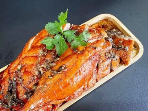 5 đặc sản vịt quay nức tiếng, có món ướp 7 loại gia vị thơm ngon, giá nửa triệu đồng/con vẫn đắt khách