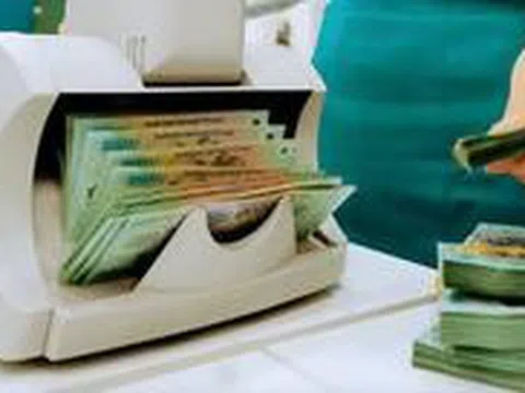 Lời khuyên cho người định gửi tiết kiệm kỳ hạn trên 18 tháng