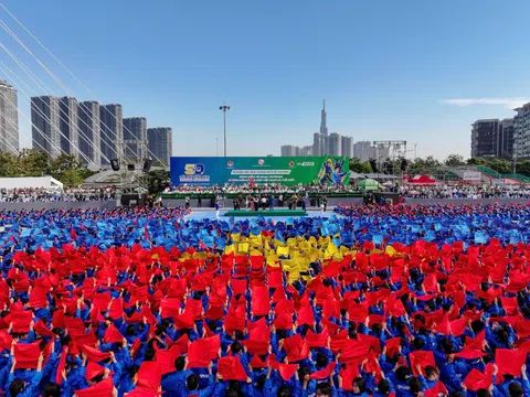 Nhìn lại hành trình tạo nên kỷ lục Việt Nam và thế giới, hướng đến chương mới của thế hệ trẻ Việt Nam năng động